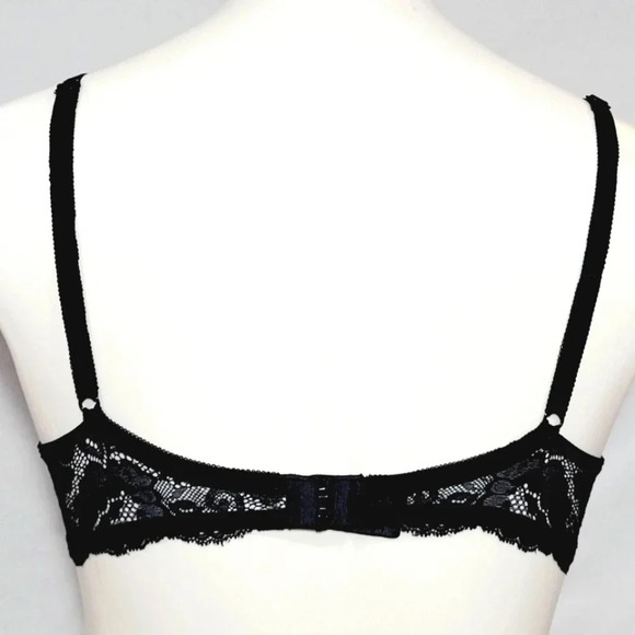 34C Victoria's Secret Lace Trimmed Full Cover UW Bra Black - Picture 3 of 3